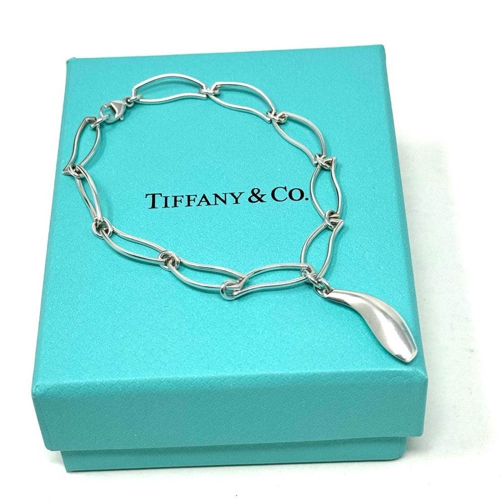 Authentic Tiffany & Co. Frank Gehry Fish Dangle Charm Bracelet